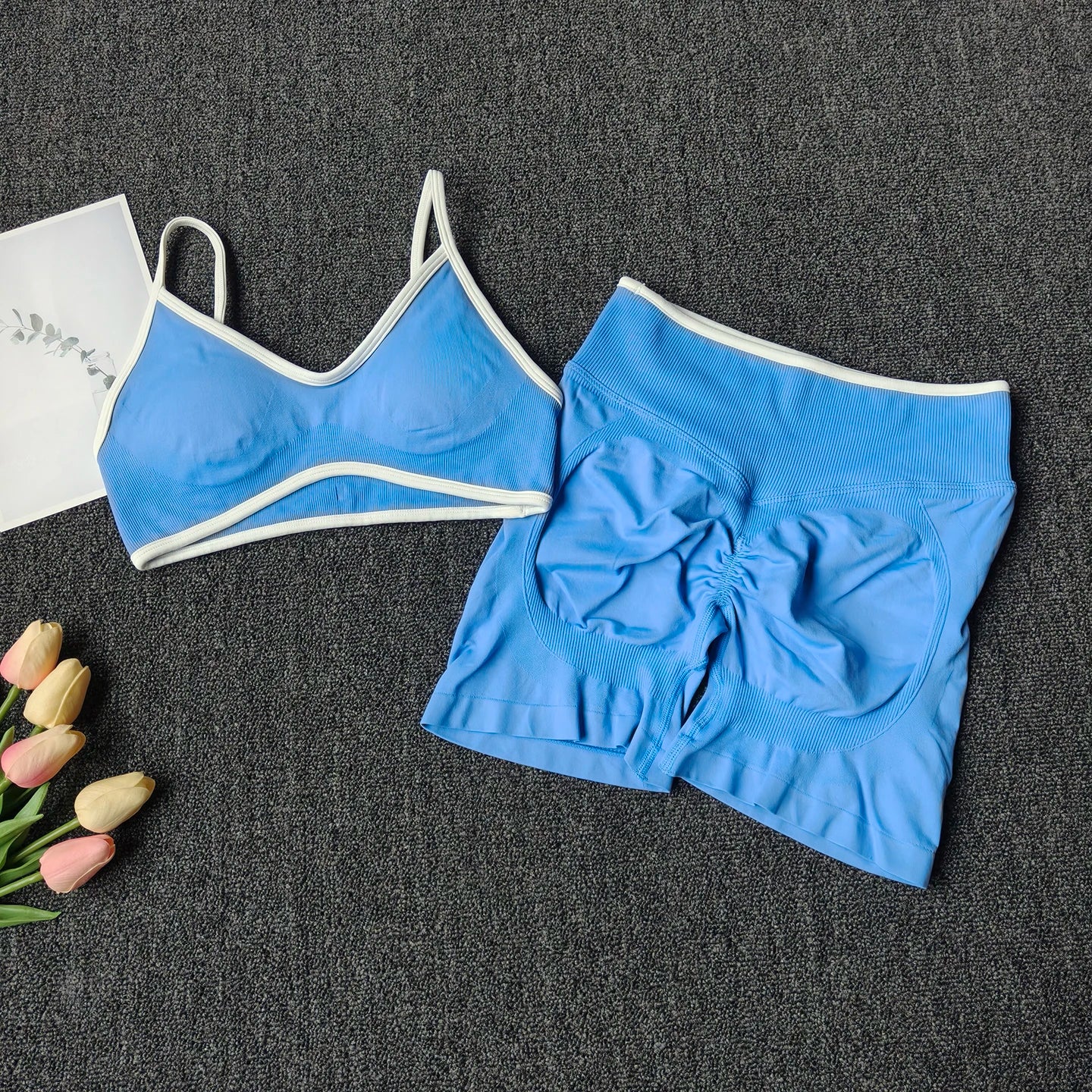 Seamless Women's Fitness Suit with Suspender Bra and High Waist Shorts