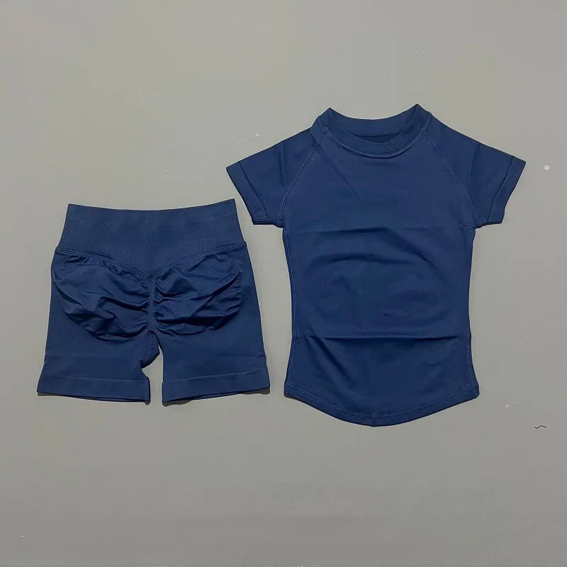 2 Piece Sports Set with Shortsleeve Seamless Top and Seamless Shorts