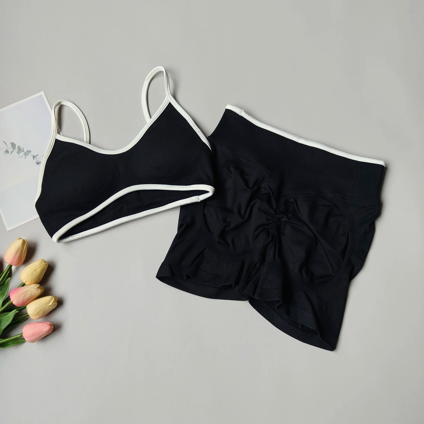Seamless Women's Fitness Suit with Suspender Bra and High Waist Shorts