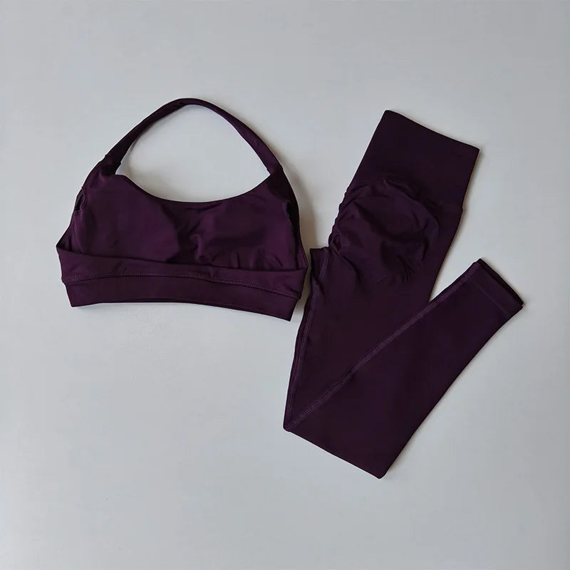 Seamless Women's Yoga/Pilates Set with Back Sports Bra and High Waisted Leggings