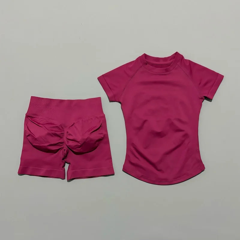 2 Piece Sports Set with Shortsleeve Seamless Top and Seamless Shorts