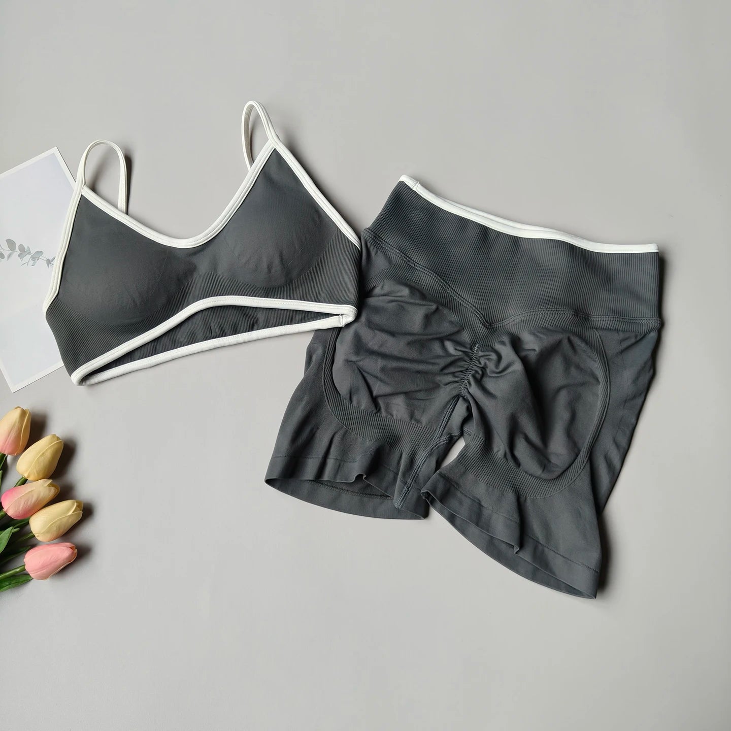 Seamless Women's Fitness Suit with Suspender Bra and High Waist Shorts